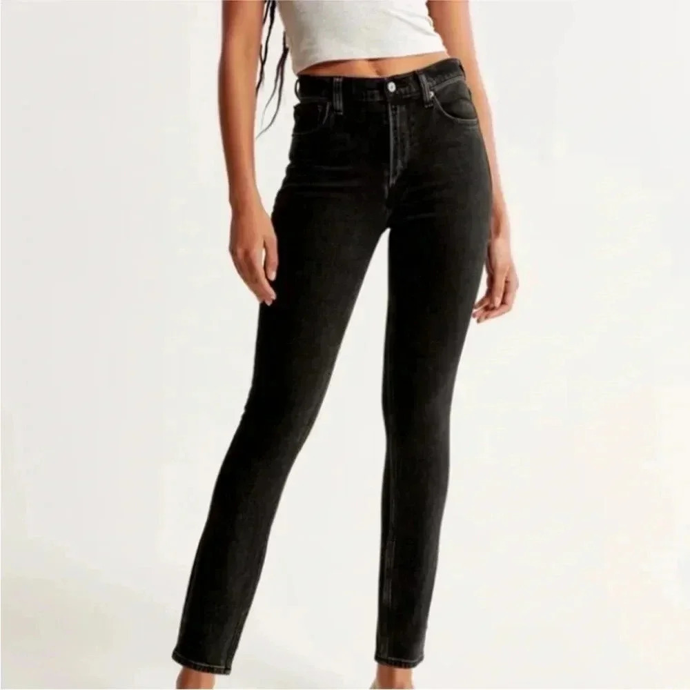 NWT Abercrombie & Fitch The Skinny High Ride Black Jeans Sz 24/00